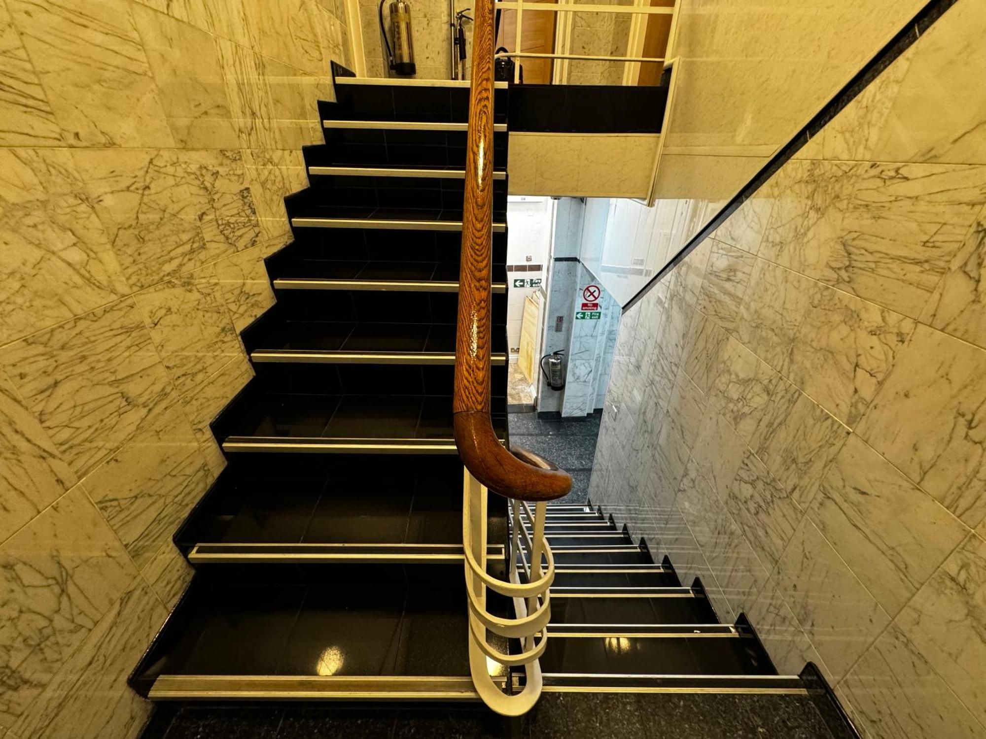 Berkley Apartments Лондон Екстериор снимка