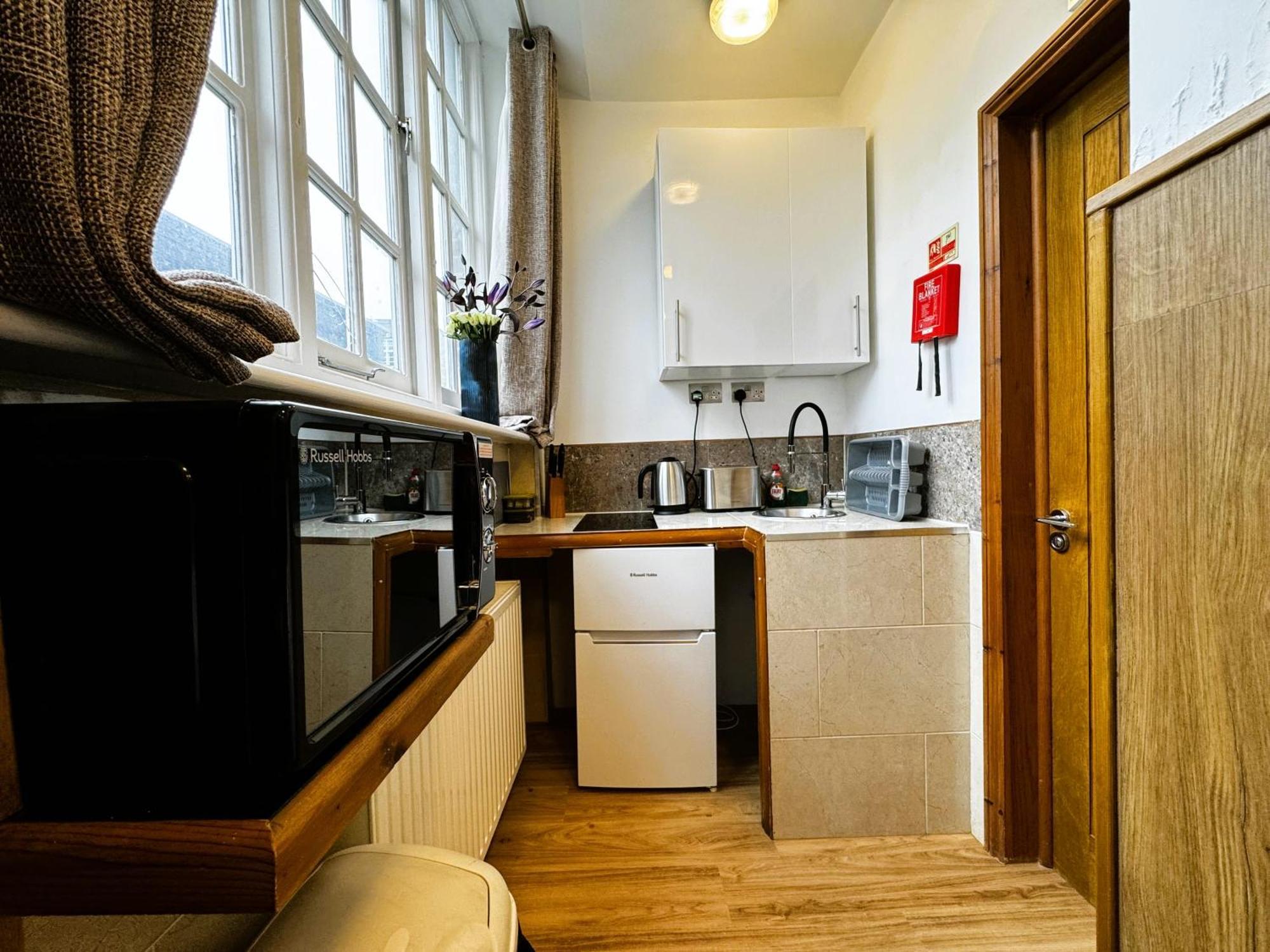 Berkley Apartments Лондон Екстериор снимка