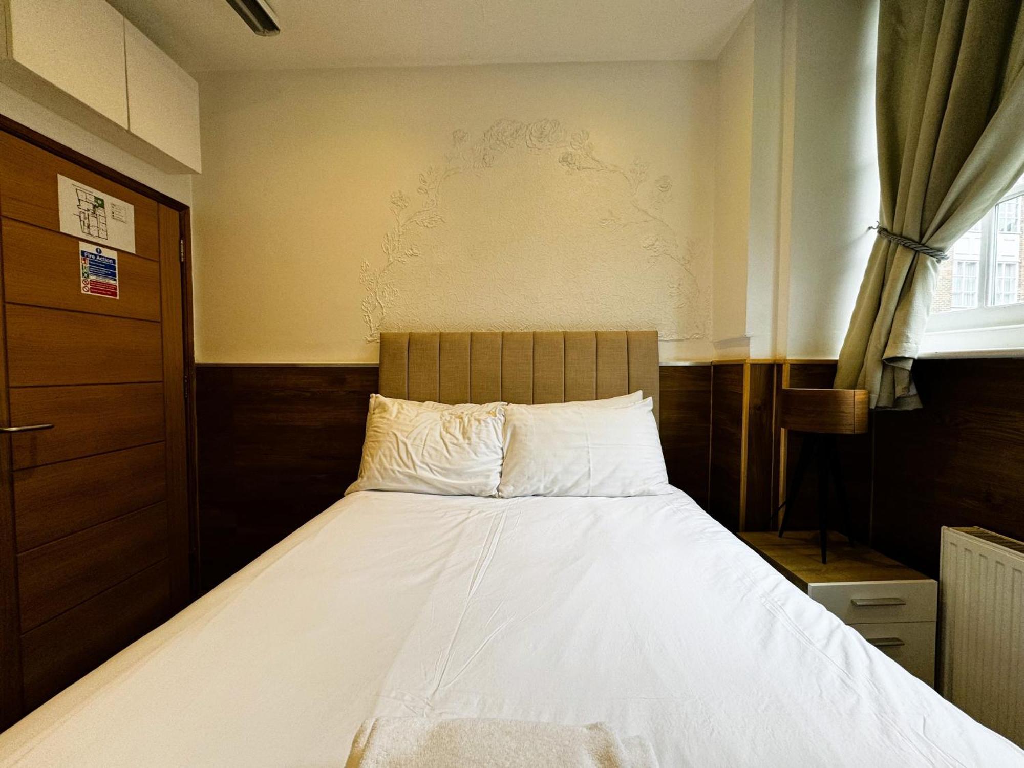 Berkley Apartments Лондон Екстериор снимка